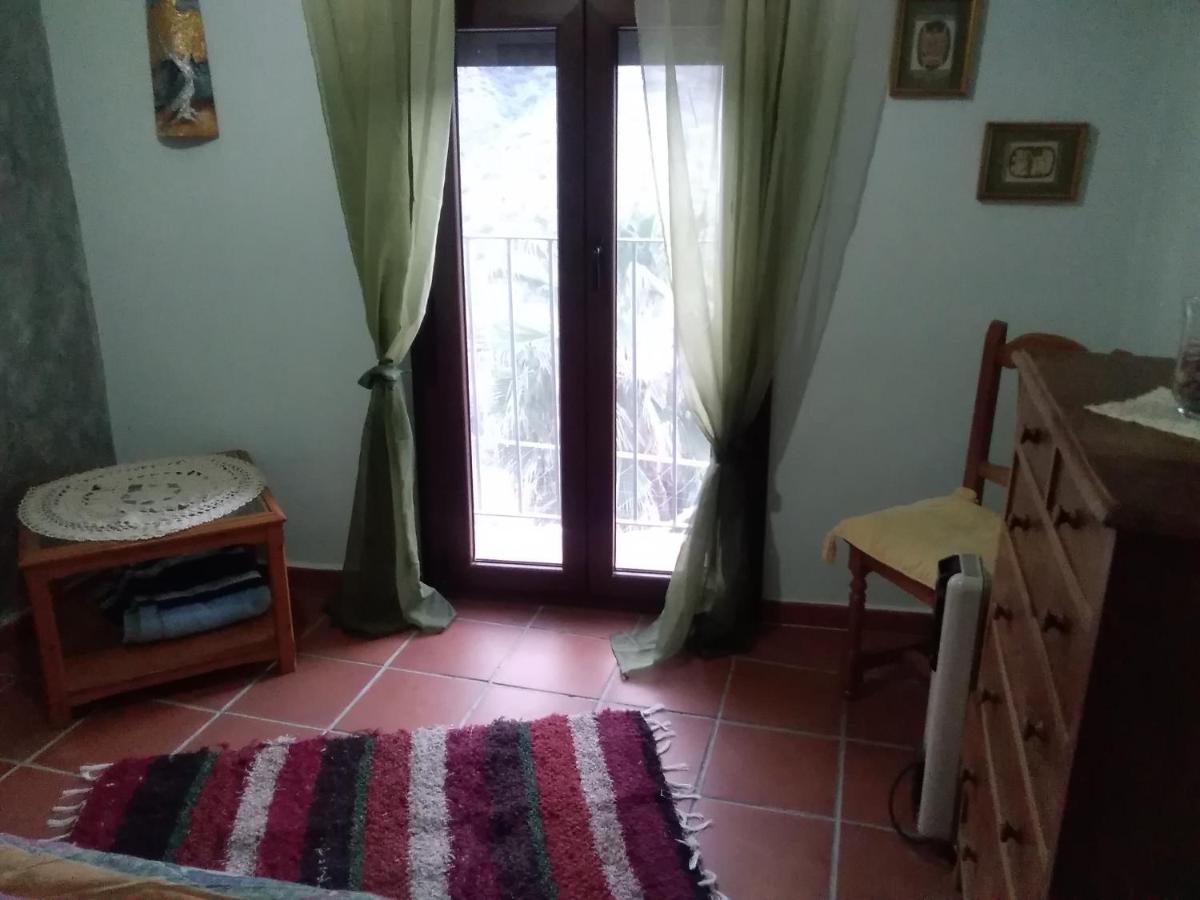 La Flecha Hostel Abrucena Bagian luar foto