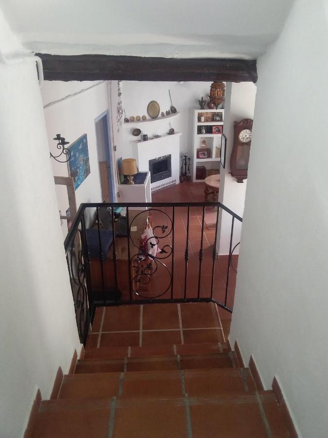 La Flecha Hostel Abrucena Bagian luar foto