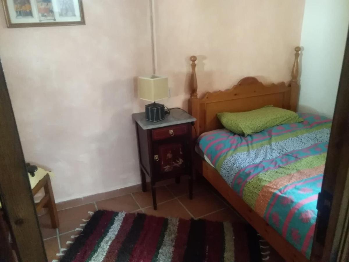 La Flecha Hostel Abrucena Bagian luar foto