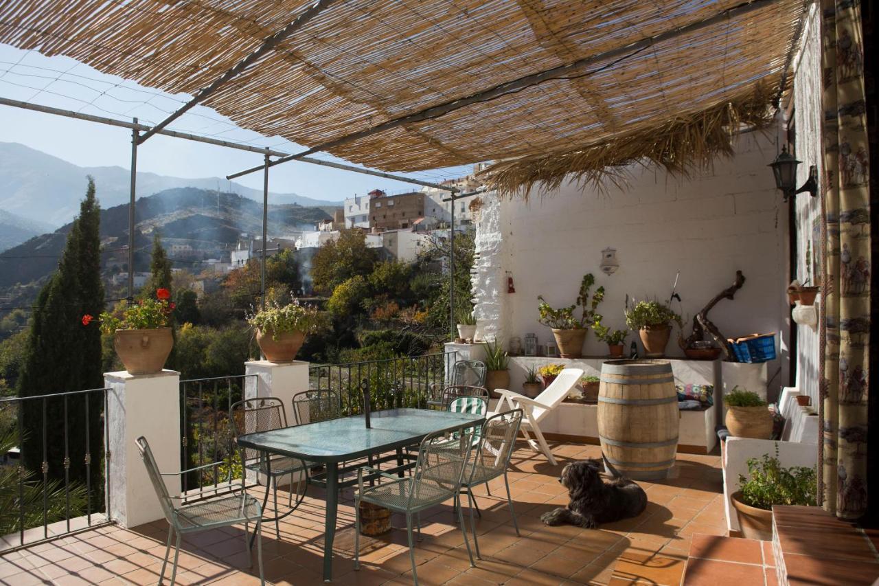 La Flecha Hostel Abrucena Bagian luar foto
