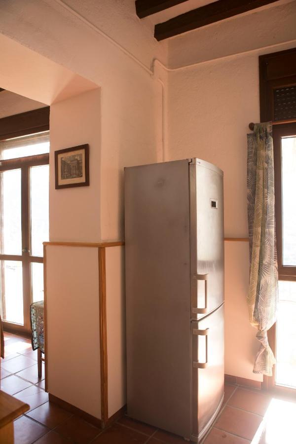 La Flecha Hostel Abrucena Bagian luar foto