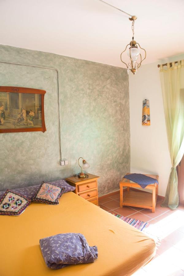 La Flecha Hostel Abrucena Bagian luar foto